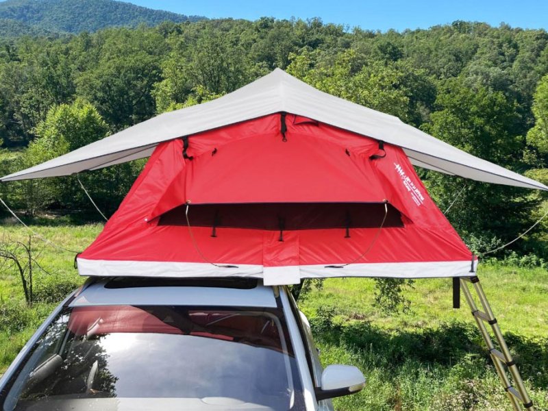 Rent a 140S LW roof-top tent 